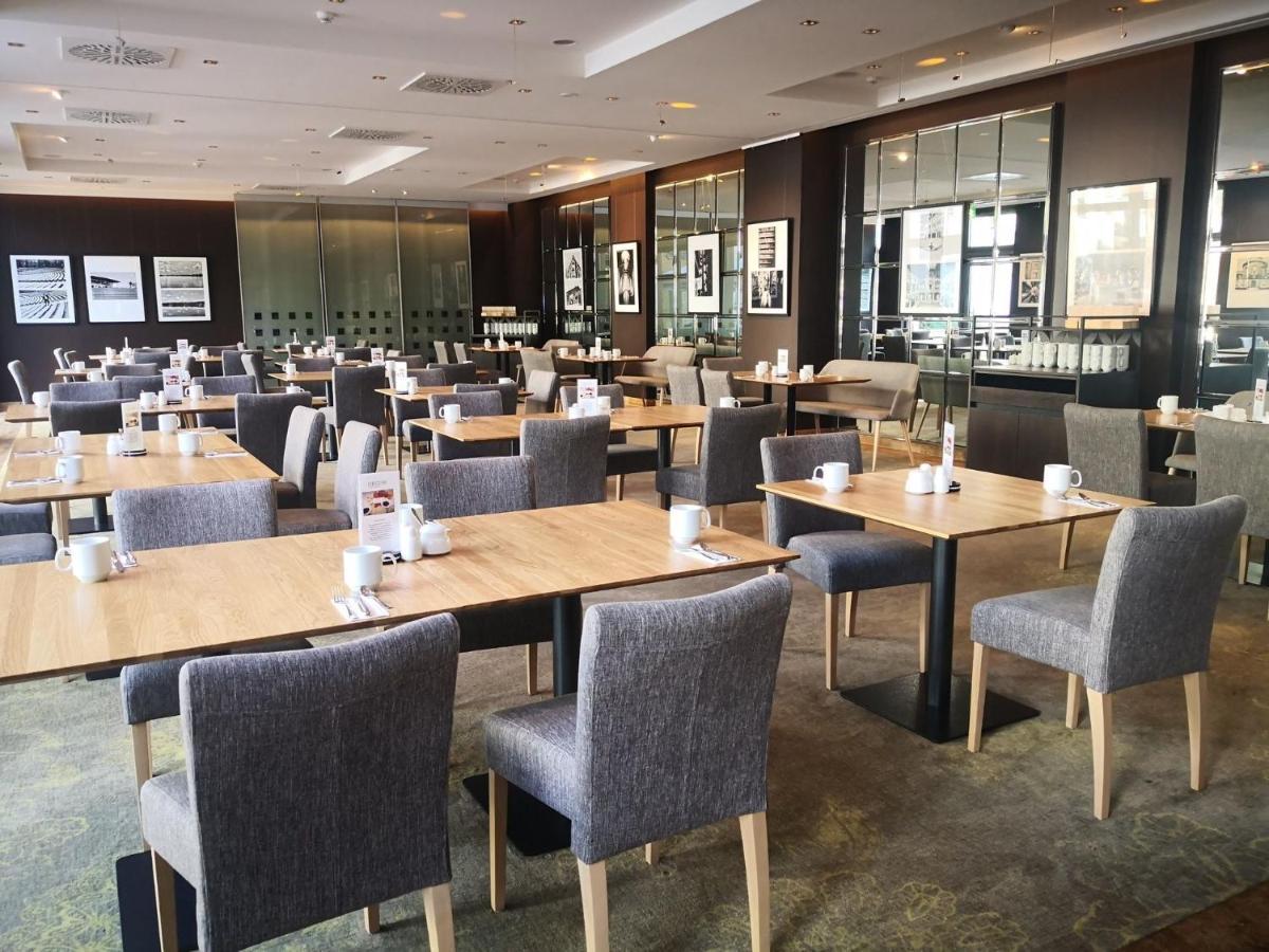 First Inn Hotel Zwickau Extérieur photo