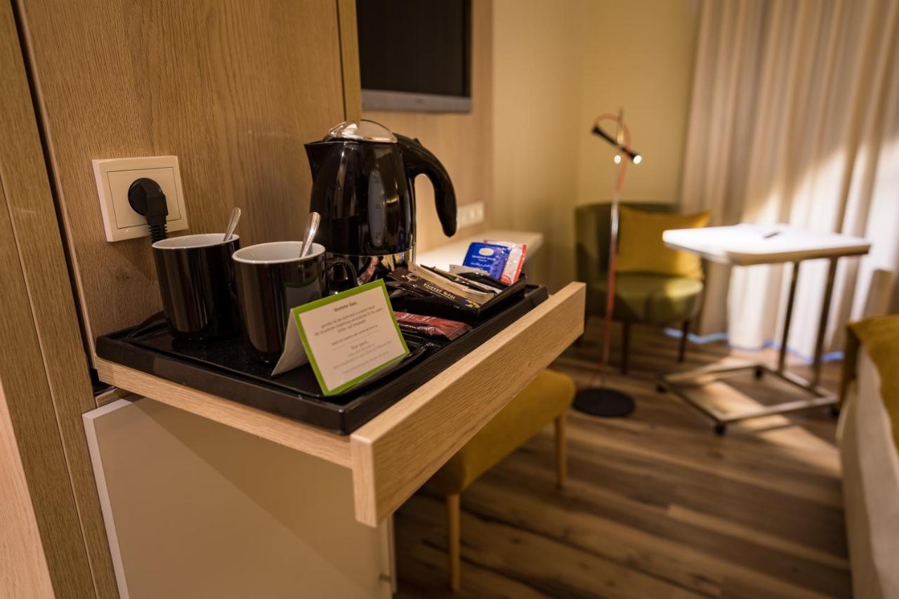 First Inn Hotel Zwickau Extérieur photo