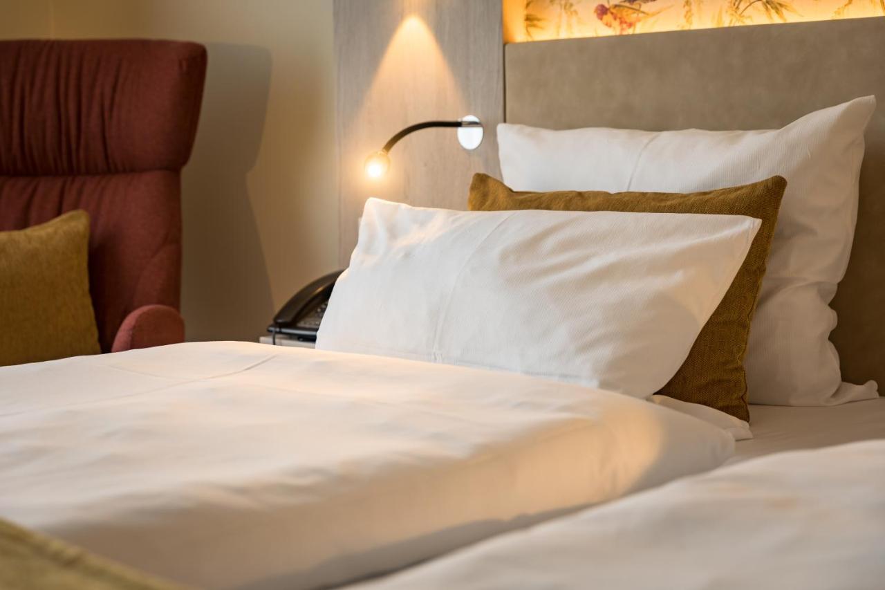 First Inn Hotel Zwickau Extérieur photo