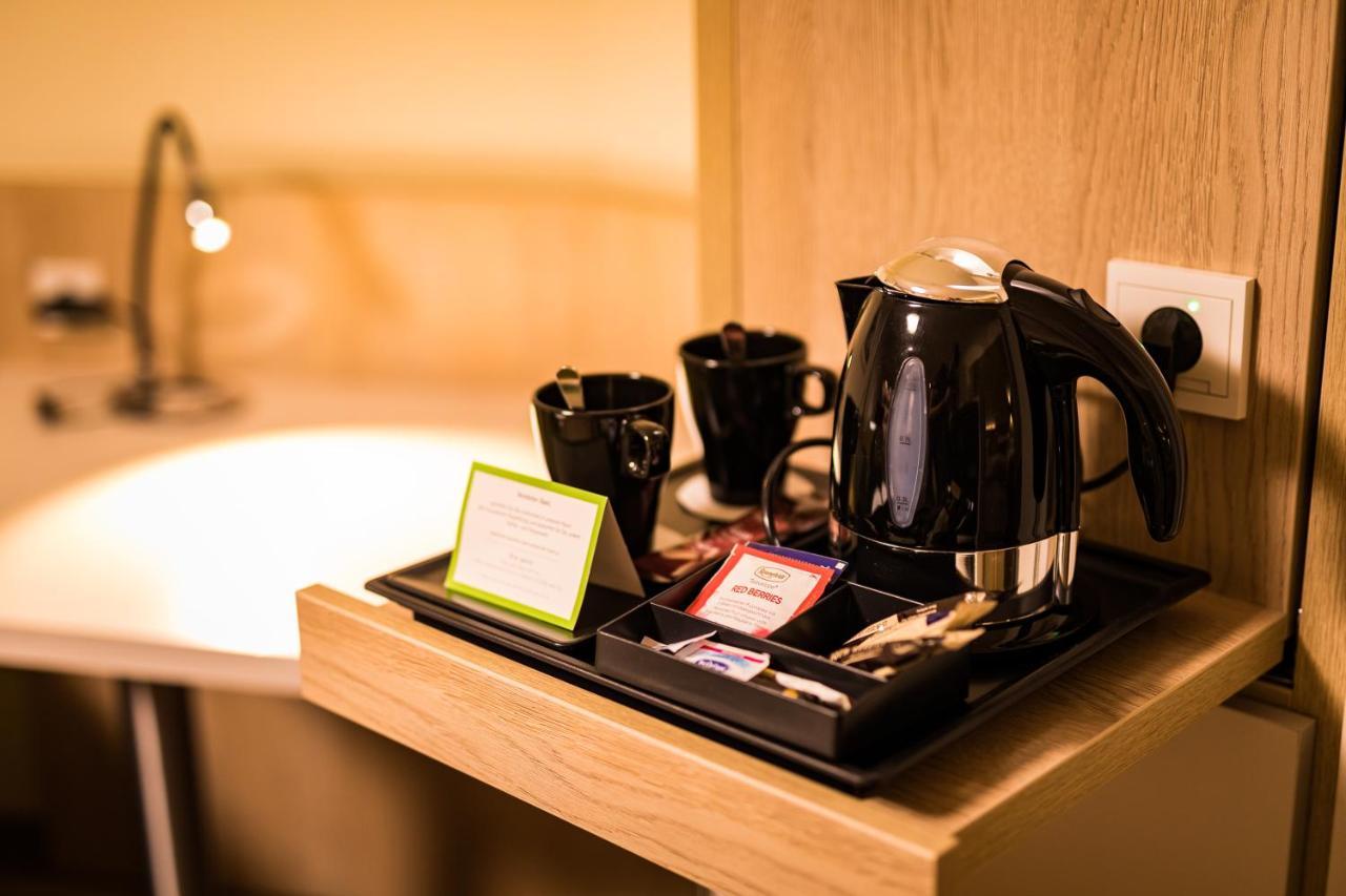 First Inn Hotel Zwickau Extérieur photo