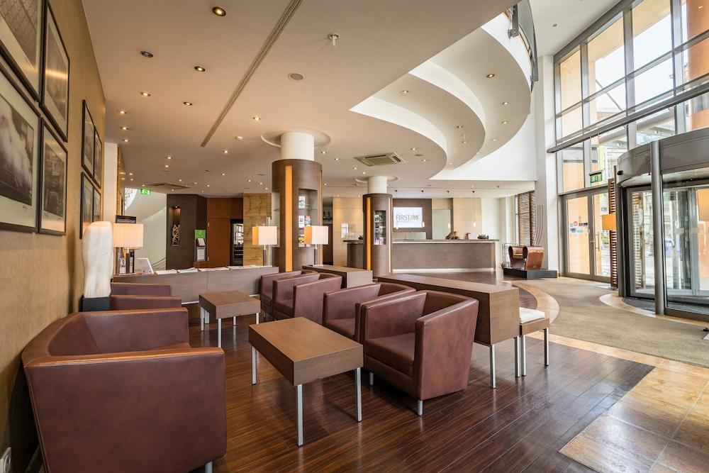 First Inn Hotel Zwickau Extérieur photo