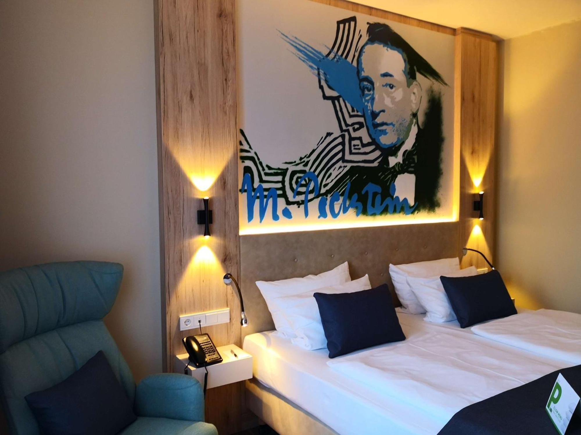 First Inn Hotel Zwickau Extérieur photo