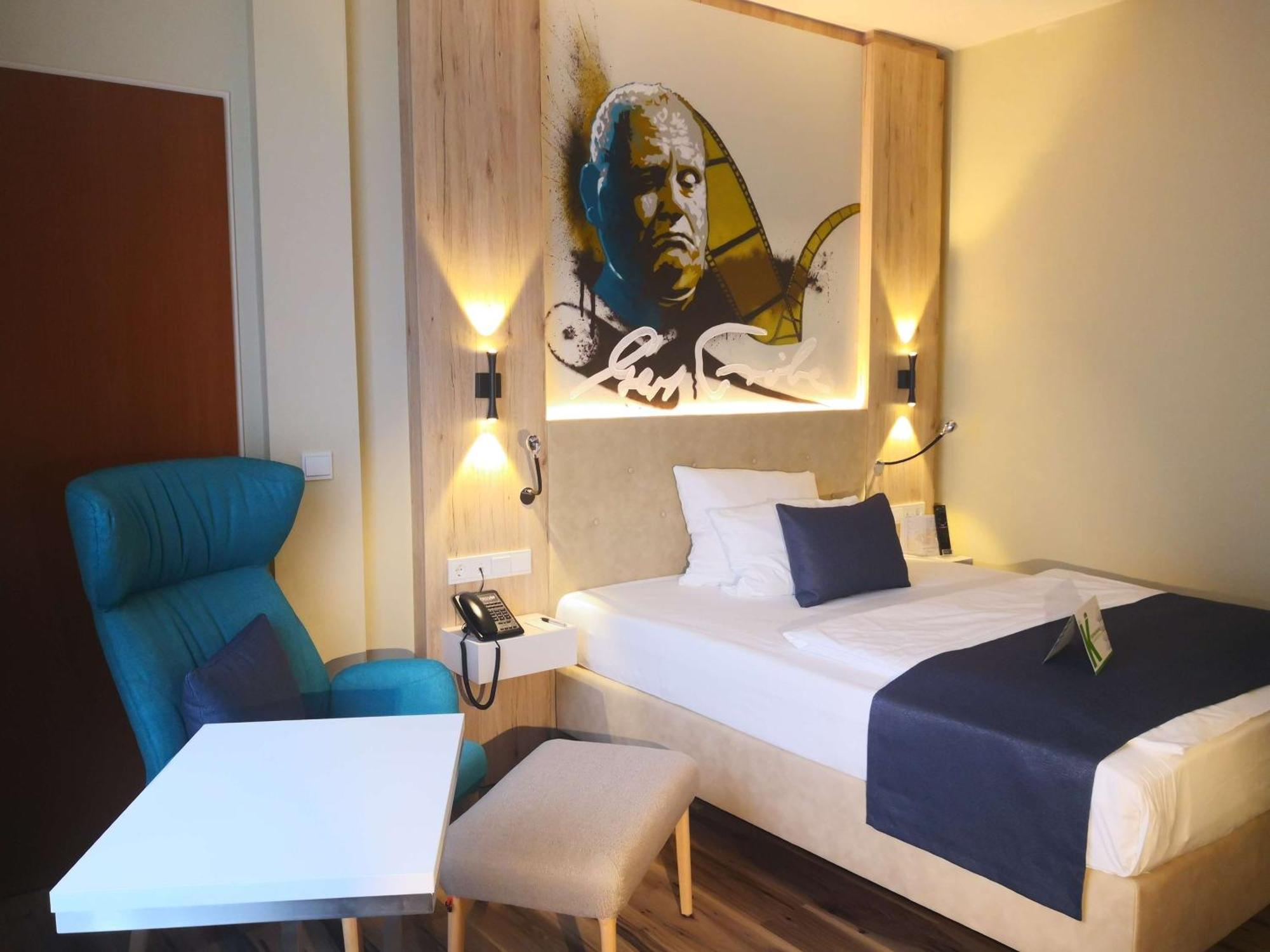 First Inn Hotel Zwickau Extérieur photo