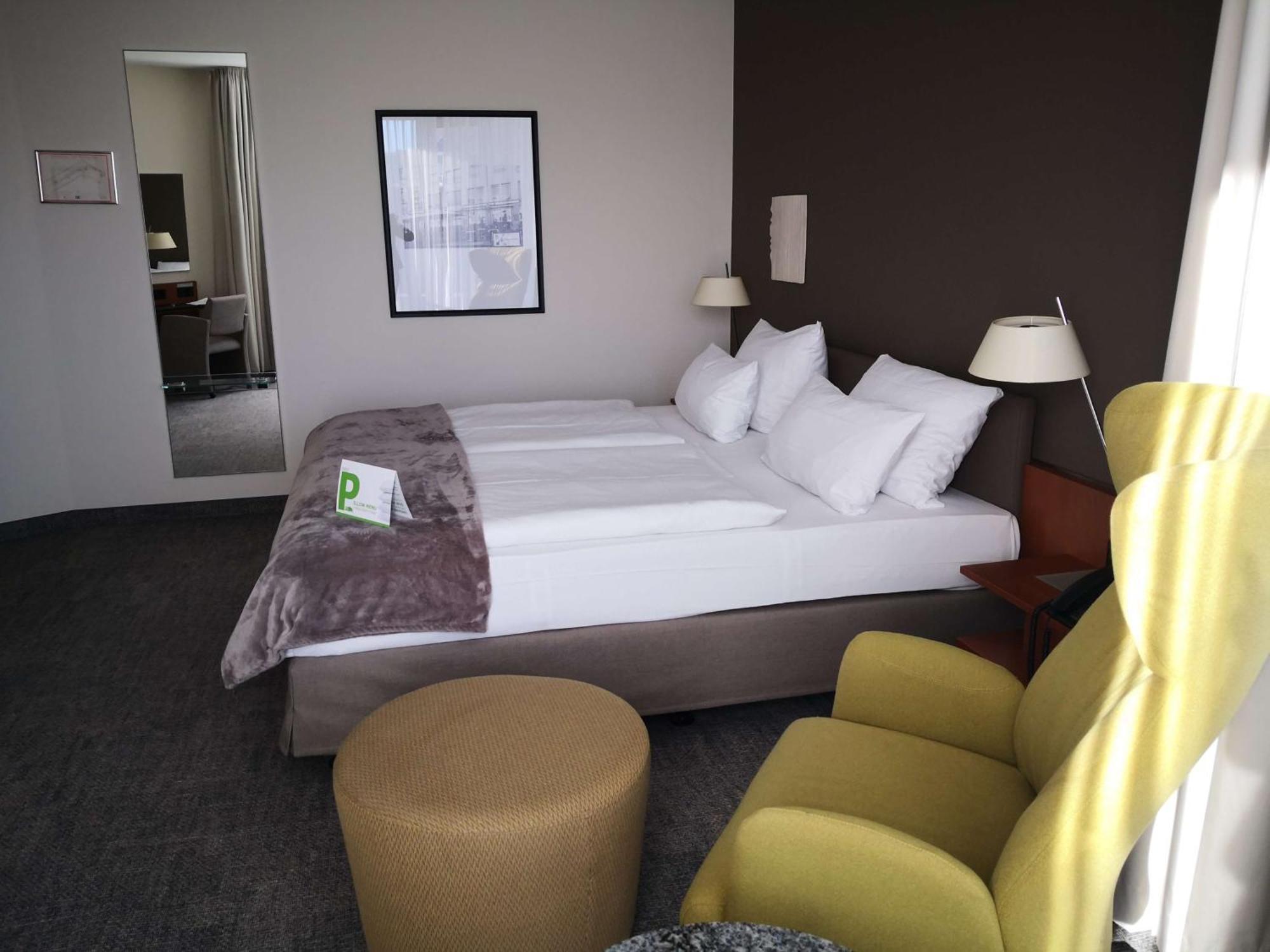 First Inn Hotel Zwickau Extérieur photo