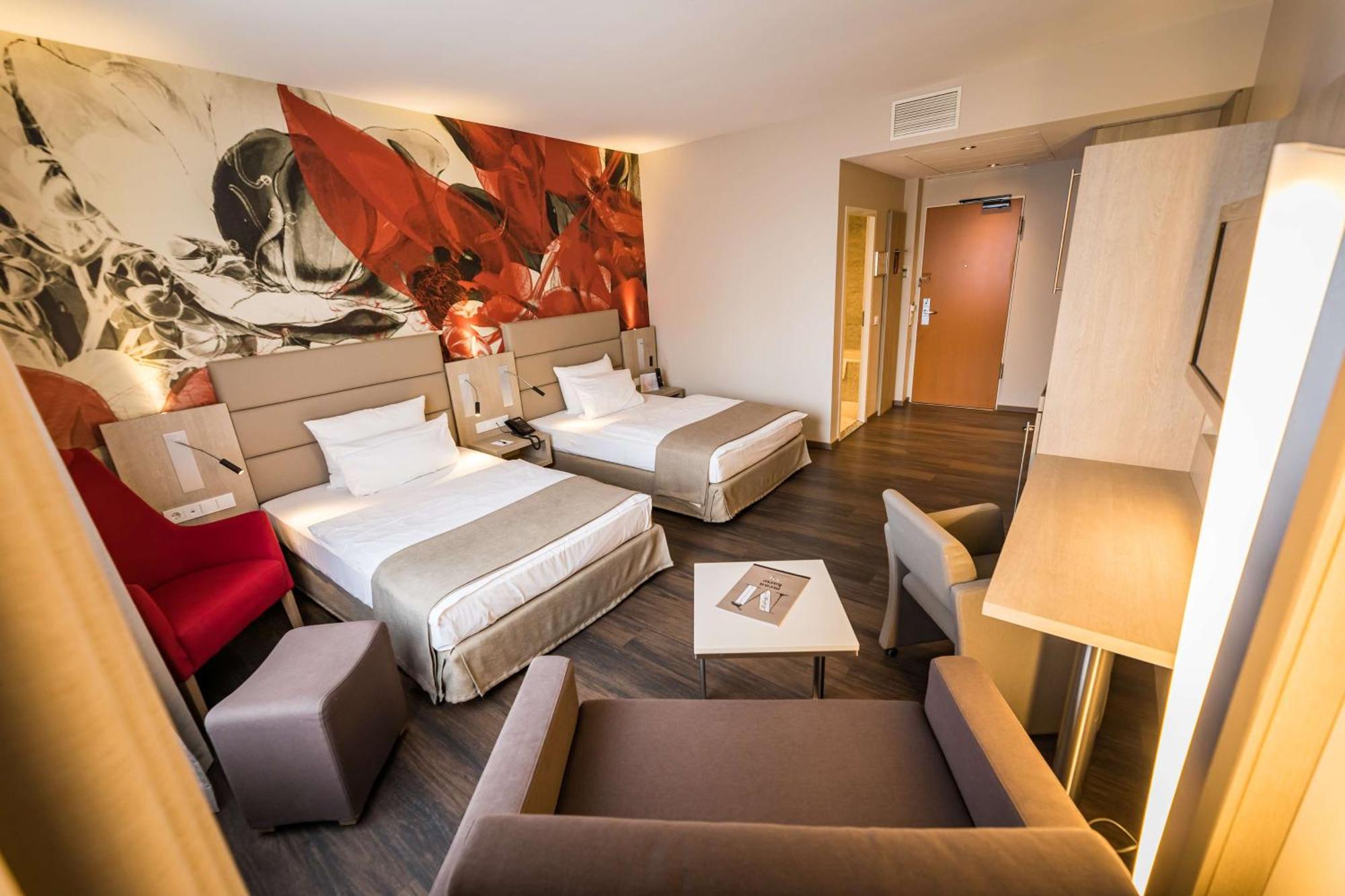 First Inn Hotel Zwickau Extérieur photo