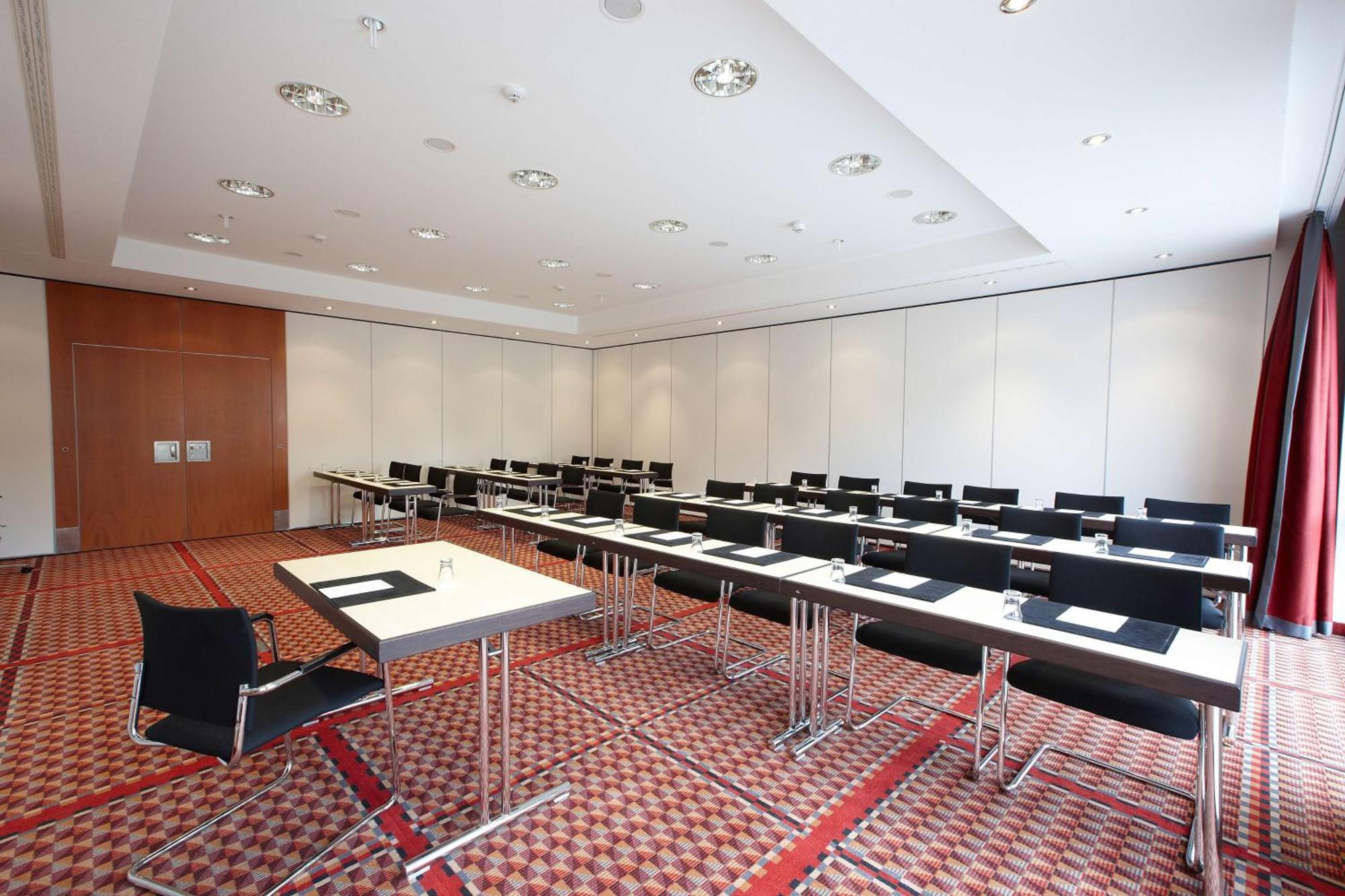 First Inn Hotel Zwickau Extérieur photo